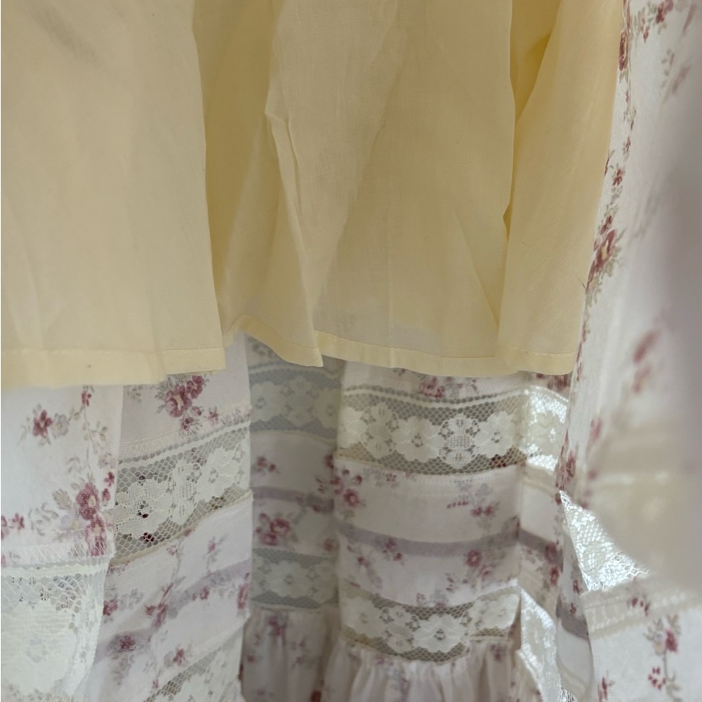 Floral corset dress- sundress of your dreams! - Picture 6 of 10